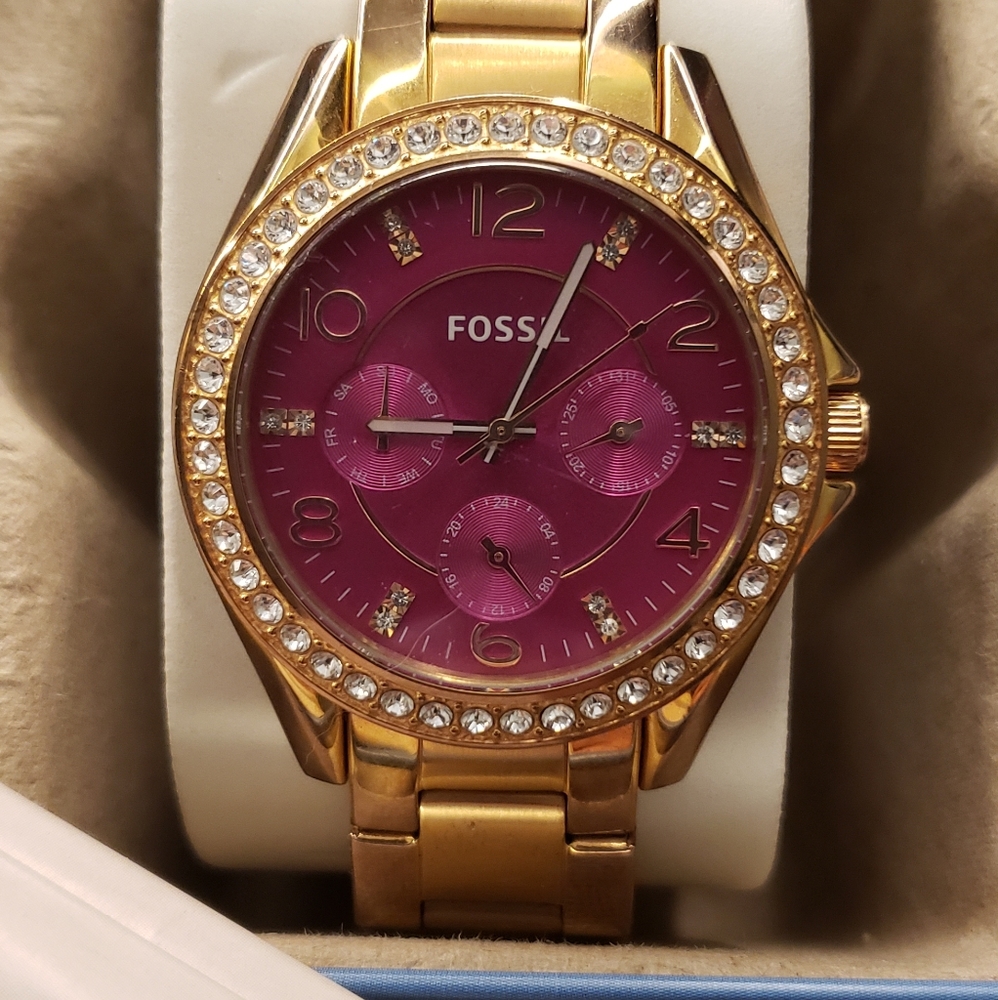 Fossil watch